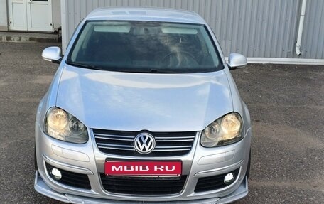 Volkswagen Jetta VI, 2010 год, 730 000 рублей, 4 фотография