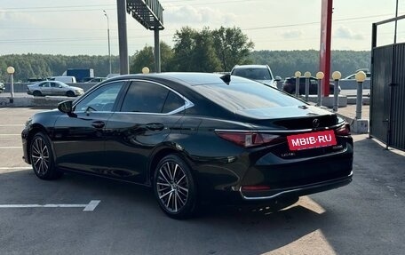 Lexus ES VII, 2021 год, 4 500 000 рублей, 8 фотография