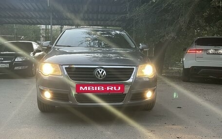 Volkswagen Passat B6, 2008 год, 600 000 рублей, 2 фотография