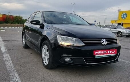 Volkswagen Jetta VI, 2011 год, 3 фотография