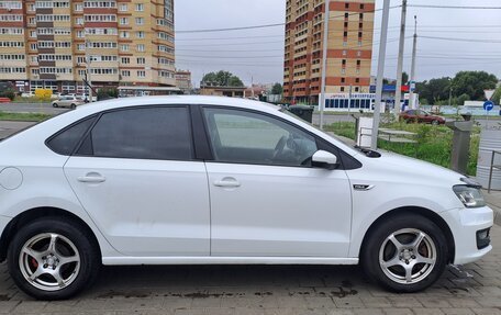 Volkswagen Polo VI (EU Market), 2018 год, 1 100 000 рублей, 2 фотография