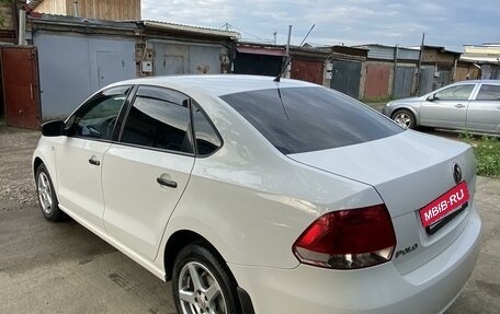 Volkswagen Polo VI (EU Market), 2011 год, 750 000 рублей, 3 фотография