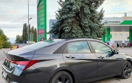 Hyundai Elantra, 2021 год, 1 600 000 рублей, 3 фотография