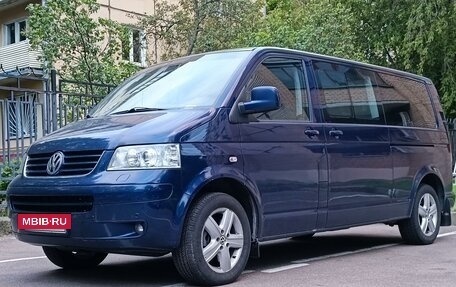 Volkswagen Multivan T5, 2009 год, 2 350 000 рублей, 3 фотография