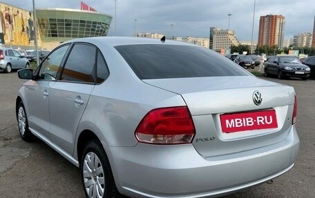 Volkswagen Polo VI (EU Market), 2013 год, 859 000 рублей, 2 фотография