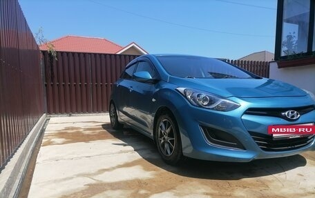 Hyundai i30 II рестайлинг, 2012 год, 850 000 рублей, 2 фотография