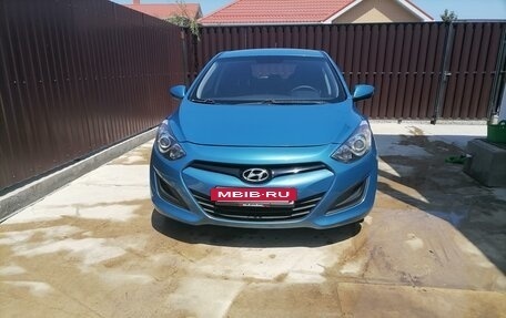 Hyundai i30 II рестайлинг, 2012 год, 850 000 рублей, 1 фотография