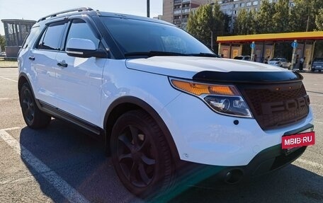 Ford Explorer VI, 2014 год, 2 699 000 рублей, 3 фотография