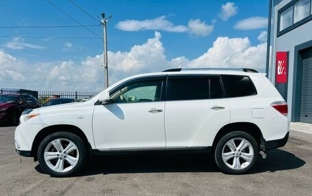 Toyota Highlander III, 2012 год, 2 799 000 рублей, 3 фотография