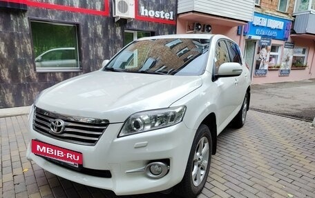 Toyota RAV4, 2011 год, 1 720 000 рублей, 4 фотография