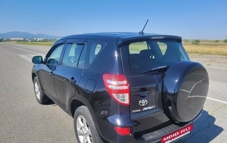 Toyota RAV4, 2011 год, 1 750 000 рублей, 4 фотография