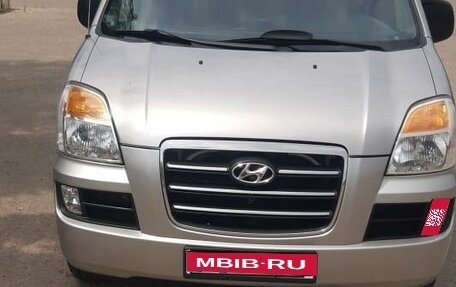 Hyundai H-1 II рестайлинг, 2007 год, 1 500 000 рублей, 1 фотография