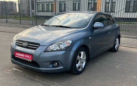 KIA cee'd I рестайлинг, 2008 год, 650 000 рублей, 1 фотография