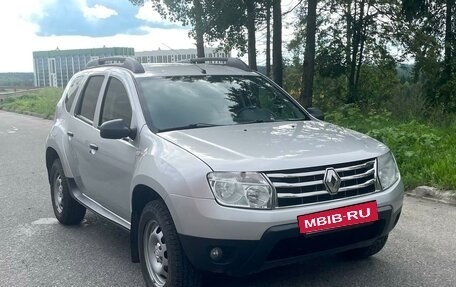 Renault Duster I рестайлинг, 2014 год, 1 150 000 рублей, 3 фотография