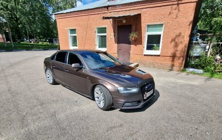 Audi A4, 2014 год, 1 820 000 рублей, 2 фотография