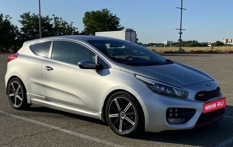 KIA cee'd GT II, 2015 год, 1 465 000 рублей, 3 фотография