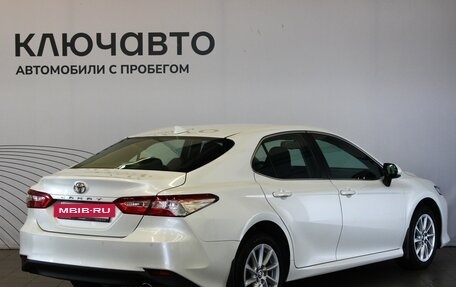 Toyota Camry, 2021 год, 2 845 000 рублей, 5 фотография