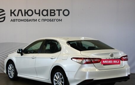 Toyota Camry, 2021 год, 2 845 000 рублей, 7 фотография