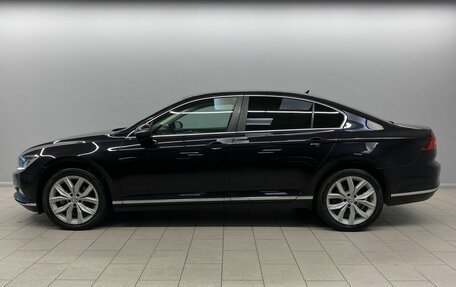 Volkswagen Passat B8 рестайлинг, 2017 год, 1 785 000 рублей, 6 фотография