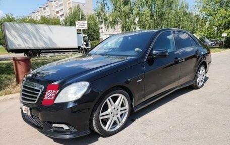 Mercedes-Benz E-Класс, 2010 год, 1 500 000 рублей, 2 фотография