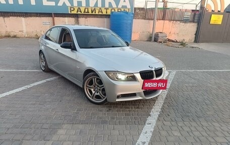 BMW 3 серия, 2008 год, 1 100 000 рублей, 2 фотография