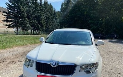 Skoda Superb III рестайлинг, 2012 год, 1 300 000 рублей, 1 фотография