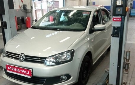 Volkswagen Polo VI (EU Market), 2013 год, 682 500 рублей, 1 фотография