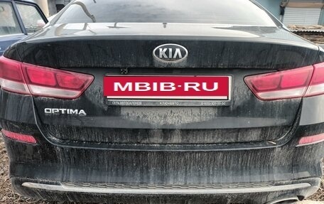 KIA Optima IV, 2019 год, 1 650 000 рублей, 2 фотография