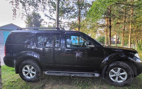 Nissan Pathfinder, 2012 год, 1 590 000 рублей, 2 фотография