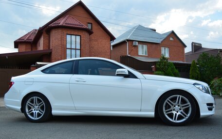 Mercedes-Benz C-Класс, 2012 год, 1 900 000 рублей, 4 фотография