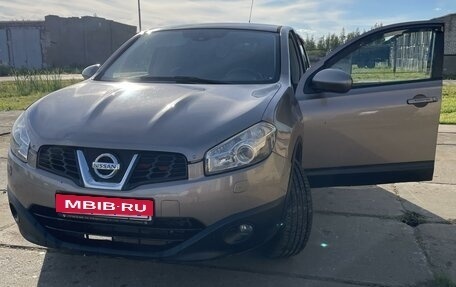 Nissan Qashqai, 2012 год, 1 050 000 рублей, 2 фотография