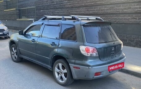 Mitsubishi Outlander III рестайлинг 3, 2003 год, 340 000 рублей, 2 фотография