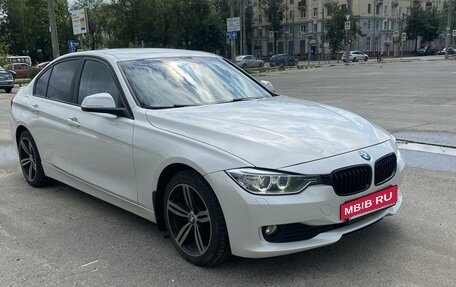 BMW 3 серия, 2013 год, 1 430 000 рублей, 1 фотография