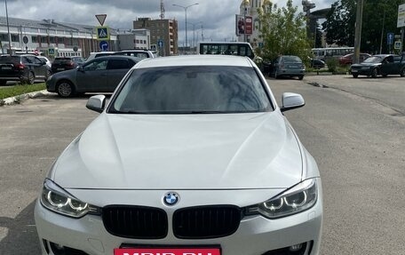 BMW 3 серия, 2013 год, 1 430 000 рублей, 2 фотография