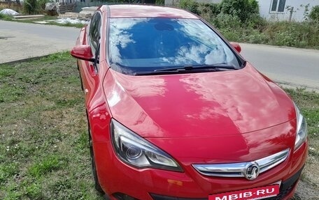 Opel Astra J, 2011 год, 850 000 рублей, 2 фотография