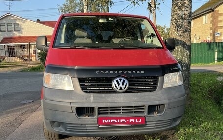 Volkswagen Transporter T5 рестайлинг, 2006 год, 1 390 000 рублей, 1 фотография