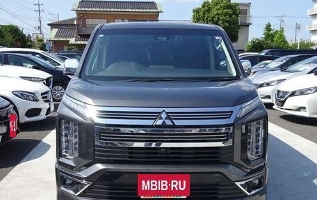 Mitsubishi Delica D:5 I, 2020 год, 2 500 000 рублей, 3 фотография