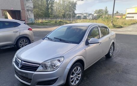 Opel Astra H, 2011 год, 690 000 рублей, 1 фотография