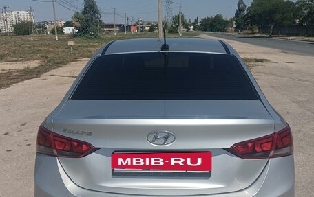 Hyundai Solaris II рестайлинг, 2017 год, 1 600 000 рублей, 3 фотография