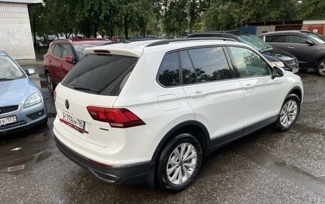 Volkswagen Tiguan II, 2021 год, 3 500 000 рублей, 4 фотография