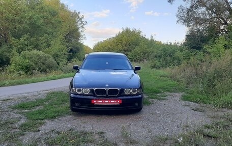 BMW 5 серия, 2002 год, 750 000 рублей, 1 фотография