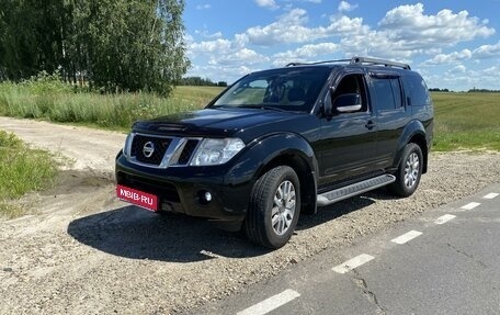 Nissan Pathfinder, 2012 год, 2 270 000 рублей, 1 фотография