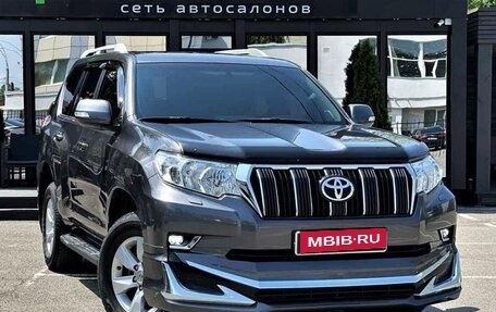 Toyota Land Cruiser Prado 150 рестайлинг 2, 2019 год, 4 900 000 рублей, 5 фотография