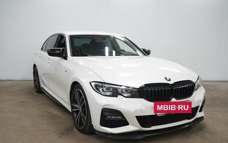 BMW 3 серия, 2019 год, 3 700 000 рублей, 3 фотография