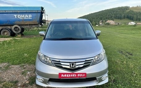 Honda Elysion I, 2007 год, 1 650 000 рублей, 2 фотография