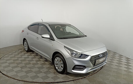 Hyundai Solaris II рестайлинг, 2018 год, 1 596 000 рублей, 3 фотография