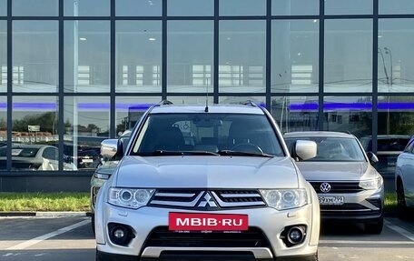 Mitsubishi Pajero Sport II рестайлинг, 2014 год, 1 881 900 рублей, 2 фотография