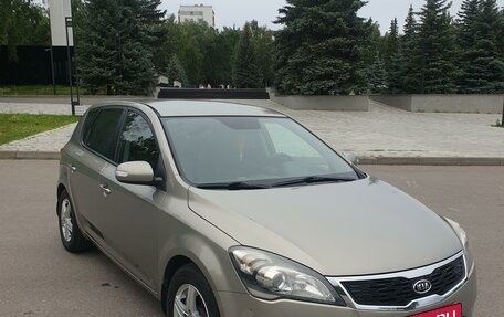 KIA cee'd I рестайлинг, 2011 год, 960 000 рублей, 3 фотография