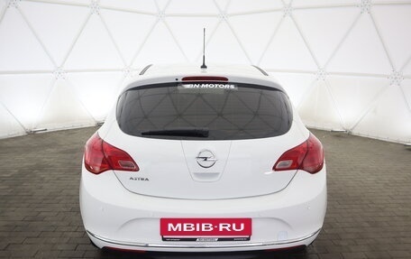 Opel Astra J, 2013 год, 840 000 рублей, 4 фотография