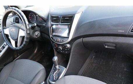 Hyundai Solaris II рестайлинг, 2011 год, 739 000 рублей, 5 фотография